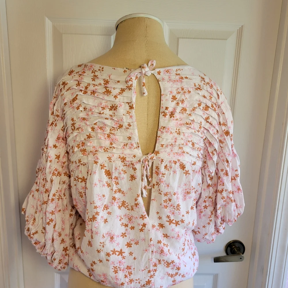 Free people dessa‎ tie back bodysuit floral top size m puff sleeves boho Spring